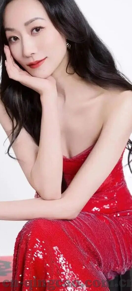 后入大奶人妻-探索人性与伦理的边界，后入大奶人妻的复杂情感